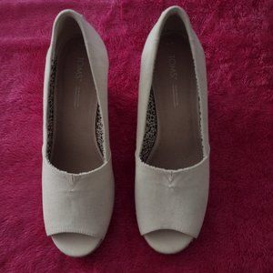 TOMS Womens Sz 10M Shoes Cream Comfort Peep Toe Wedge Espadrille Ankle
